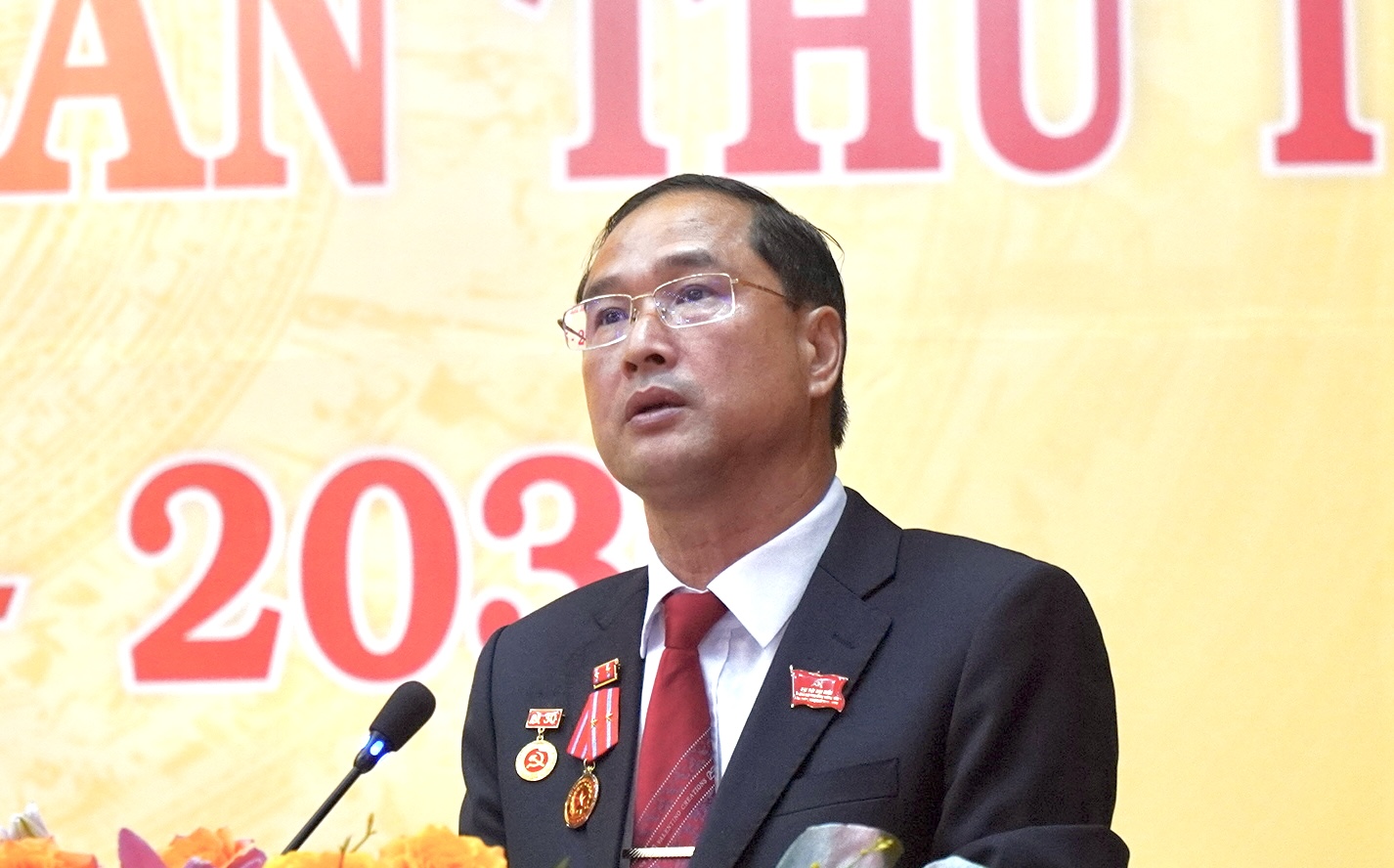 &Ocirc;ng Nguyễn Tấn Bản giữ chức B&iacute; thư phường Vũng T&agrave;u, TP HCM- Ảnh 4.