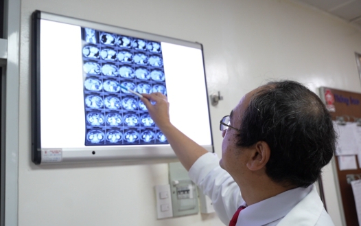 Tưởng chỉ tăng huyết áp, ai ngờ bị u tuyến thượng thận khổng lồ