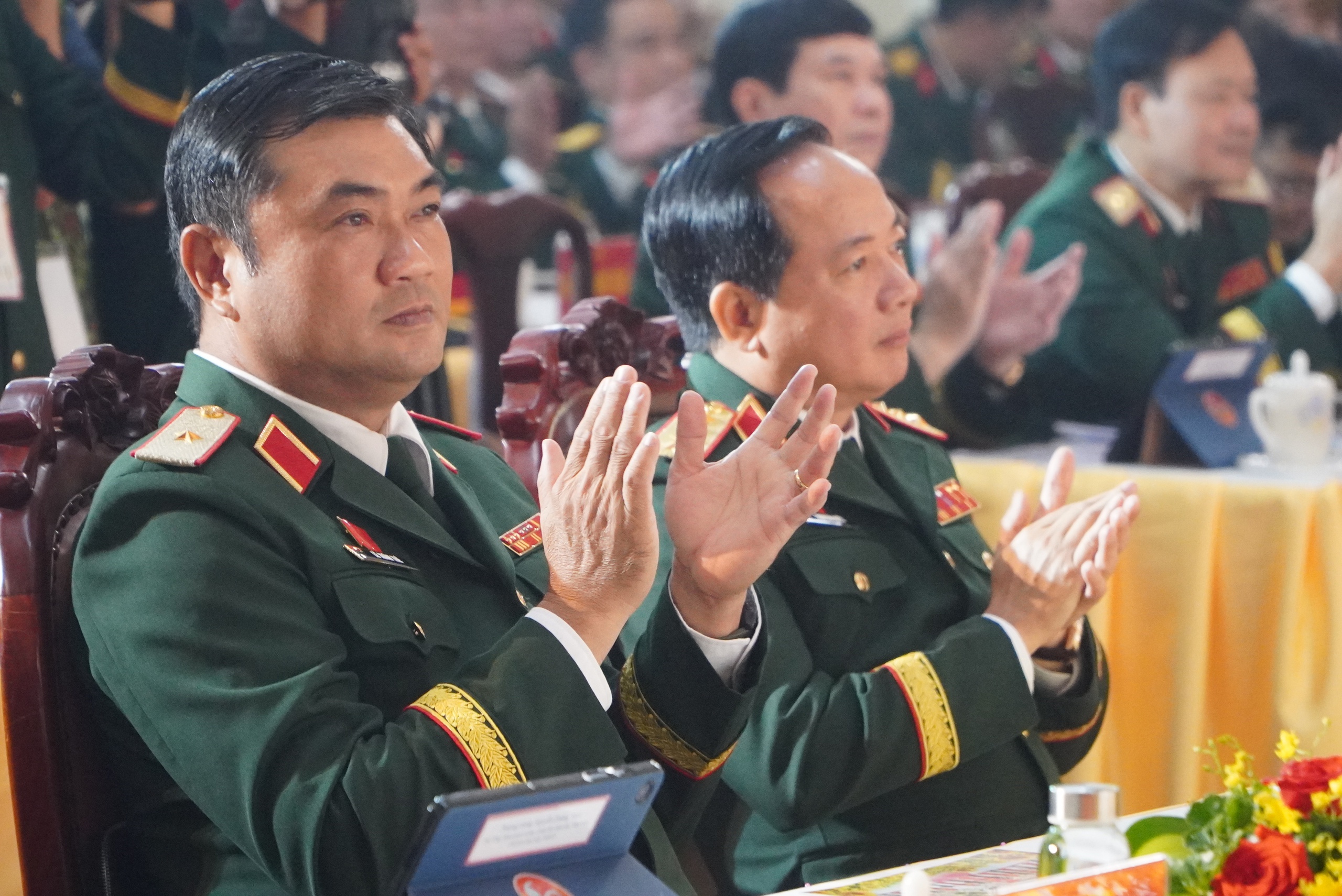 Đại tướng Trịnh Văn Quyết dự Đại hội đại biểu Đảng bộ Quân khu 7 lần thứ XI, nhiệm kỳ 2025-2030- Ảnh 7.