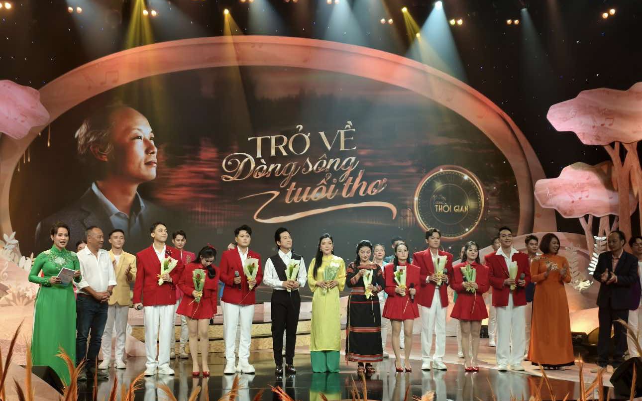 Dư âm đẹp về nhạc sĩ Hoàng Hiệp với đêm nhạc "Trở về Dòng sông tuổi thơ"
