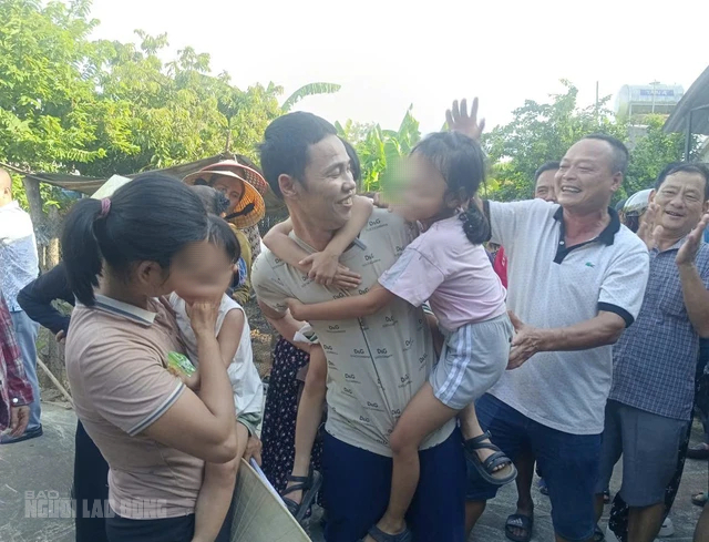 Th&aacute;i Khắc Th&agrave;nh nh&acirc;n giống g&agrave; l&ocirc;i trắng: H&agrave;nh tr&igrave;nh Từ nh&agrave; n&ocirc;ng đến t&ugrave; nh&acirc;n - Ảnh 3.