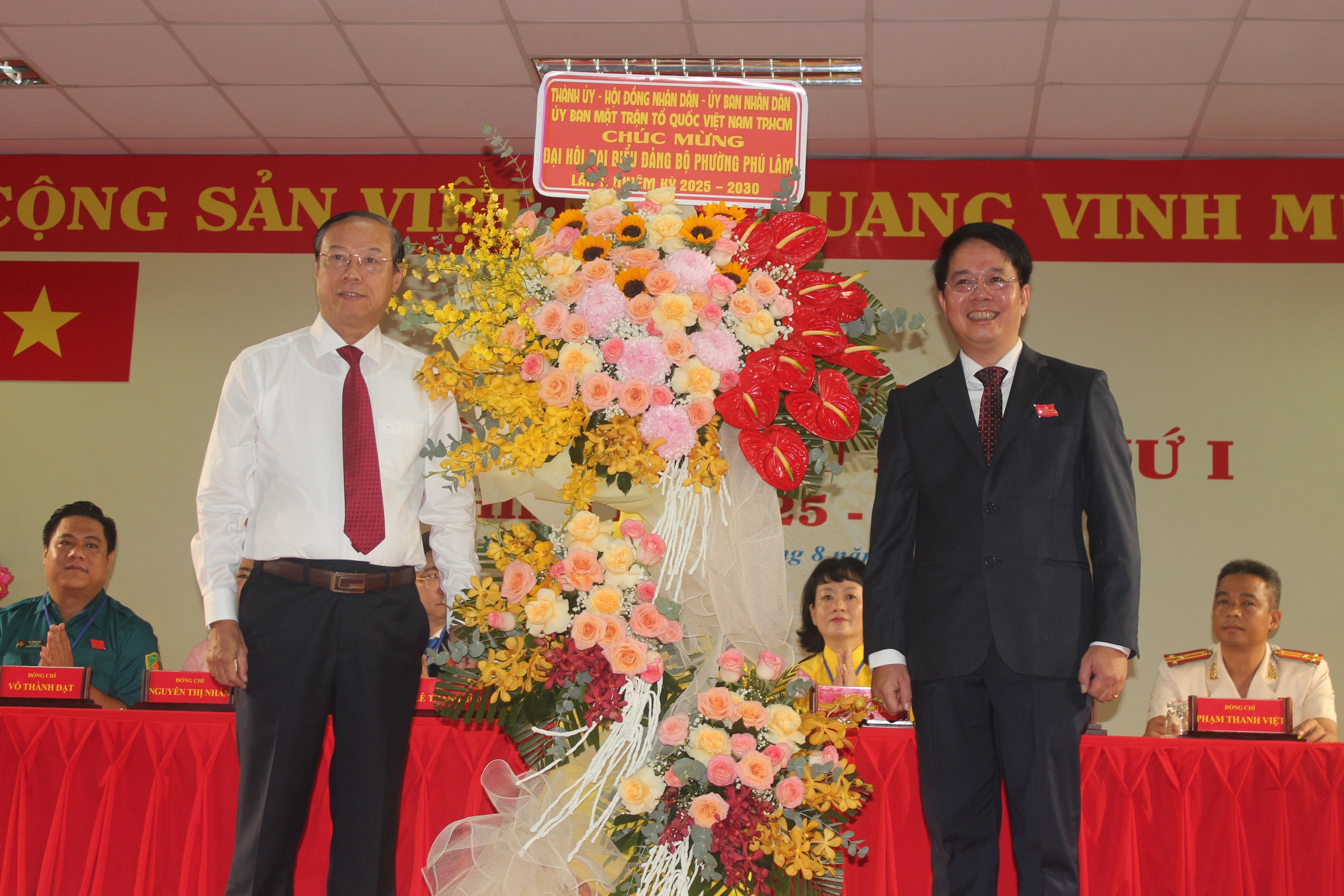 Phường Ph&uacute; L&acirc;m: Vượt qua mọi kh&oacute; khăn nhờ lấy "D&acirc;n l&agrave;m gốc" - Ảnh 1.