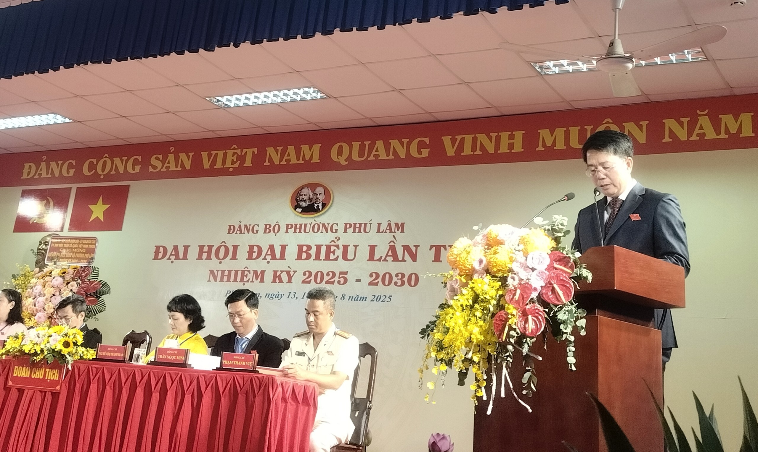 Phường Ph&uacute; L&acirc;m: Vượt qua mọi kh&oacute; khăn nhờ lấy "D&acirc;n l&agrave;m gốc" - Ảnh 2.