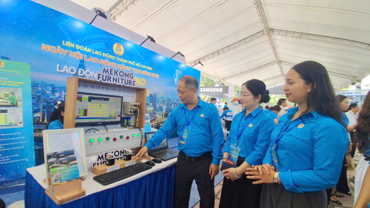 Ng&agrave;y hội Lao động s&aacute;ng tạo 2025: T&ocirc;n vinh tinh thần đổi mới, s&aacute;ng tạo v&agrave; kh&aacute;t vọng cống hiến- Ảnh 2.