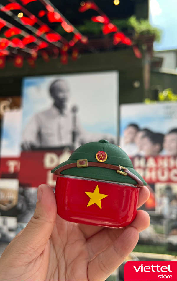 Sản phẩm in hình cờ đỏ sao vàng "cháy hàng", nhà sản xuất không kịp cung ứng- Ảnh 6.