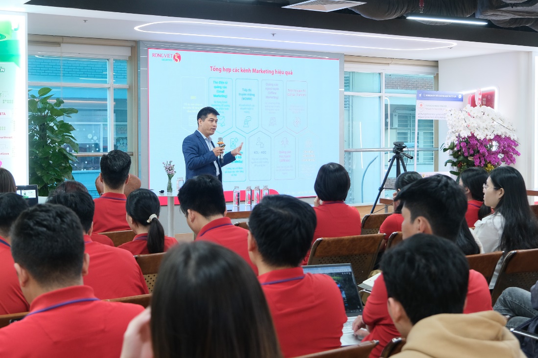 Tạp ch&iacute; HR Asia vinh danh Chứng kho&aacute;n Rồng Việt l&agrave; &ldquo;Nơi l&agrave;m việc tốt nhất ch&acirc;u &Aacute;&rdquo; 4 năm li&ecirc;n tiếp- Ảnh 2.