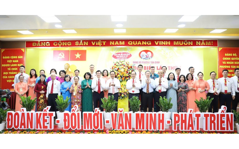 Phấn đấu v&agrave;o Top 100 th&agrave;nh phố đ&aacute;ng sống- Ảnh 2.