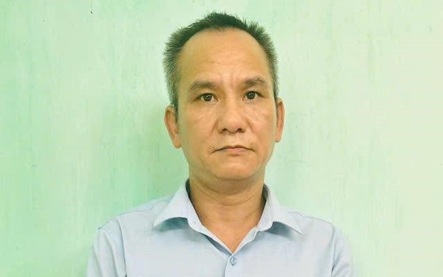 VIDEO: Chém thương vong 3 mẹ con, lên xe máy đe dọa người dân tẩu thoát