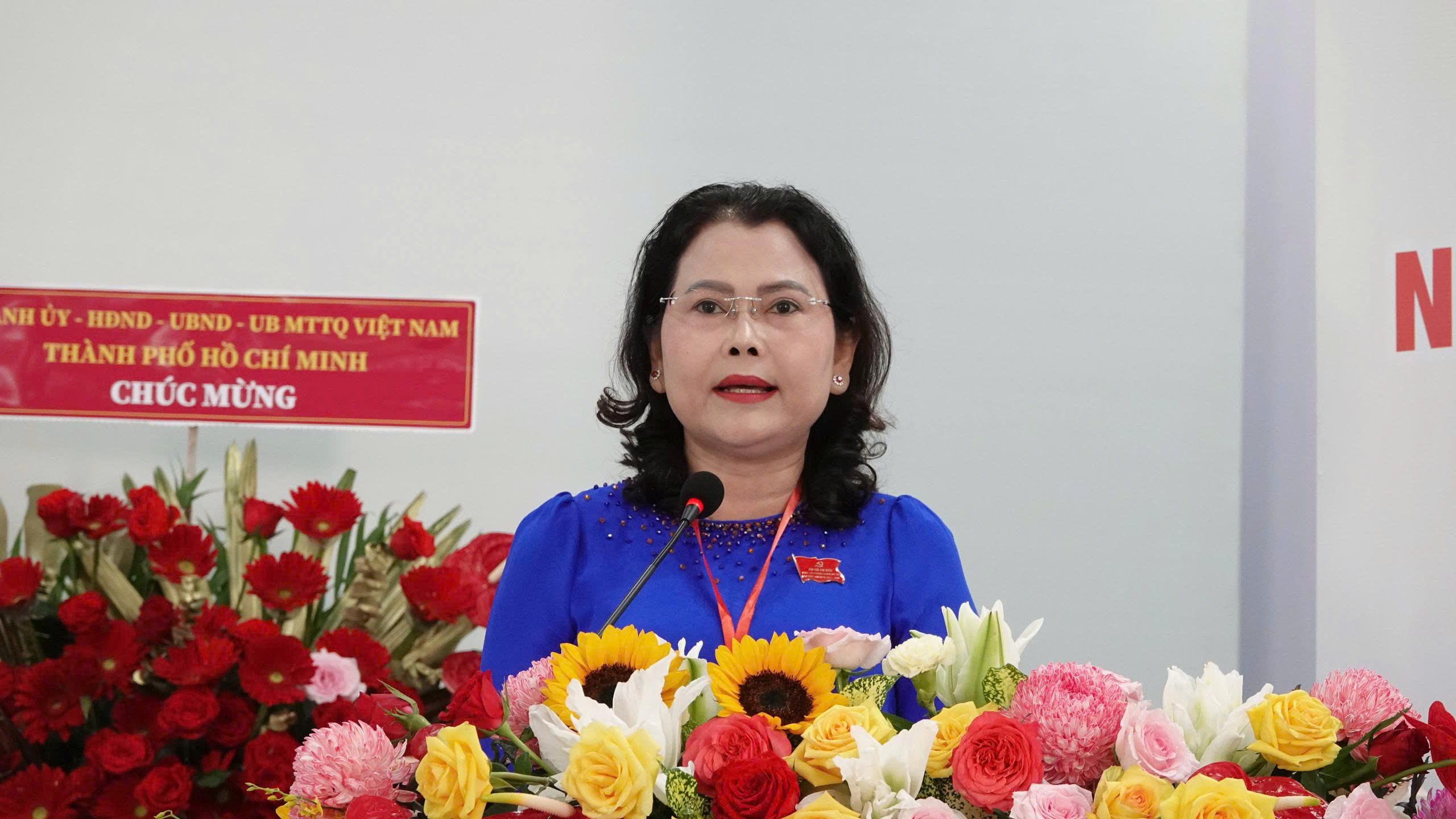 B&agrave; Nguyễn Thị Ngọc Duy&ecirc;n l&agrave;m B&iacute; thư phường Trung Mỹ T&acirc;y, TP HCM- Ảnh 1.