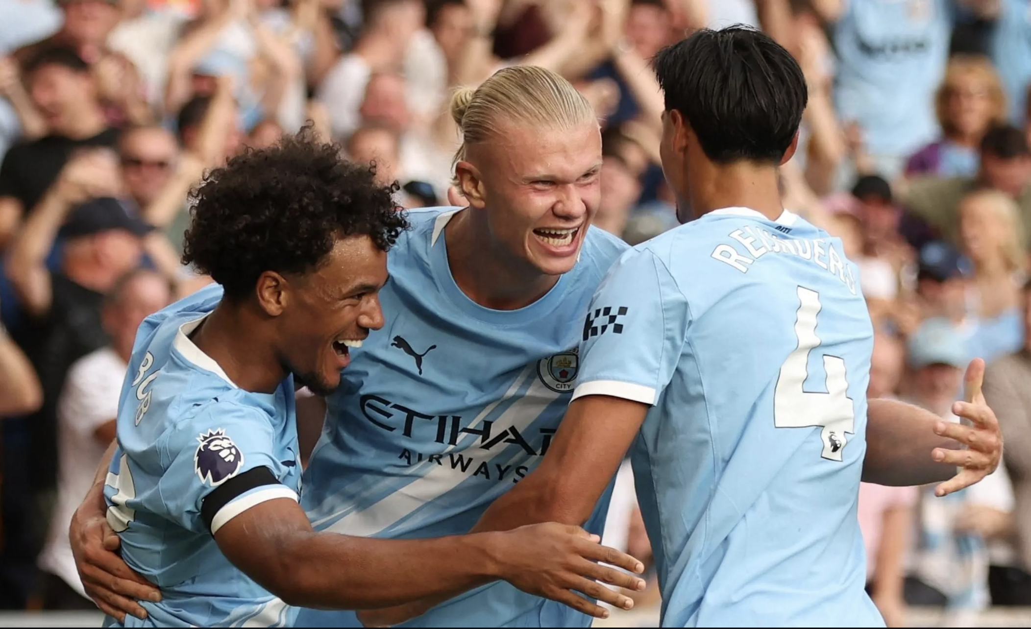 Man City đại thắng 4-0 tại "hang s&oacute;i", độc chiếm đỉnh bảng Ngoại hạng - Ảnh 8.