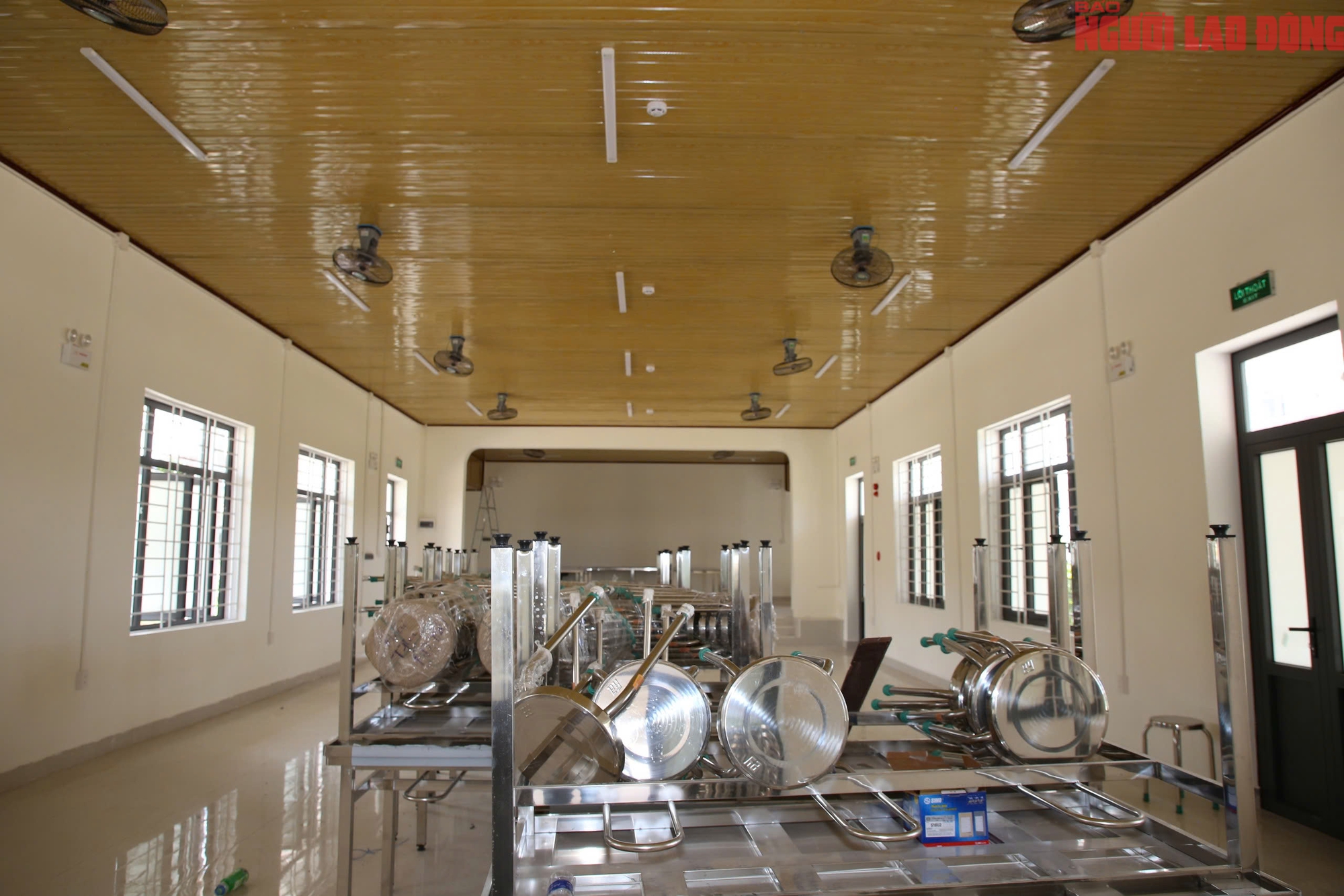 B&ecirc;n trong nh&agrave; c&ocirc;ng vụ tiện nghi "như kh&aacute;ch sạn" d&agrave;nh cho c&aacute;n bộ ở Quảng Trị - Ảnh 15.