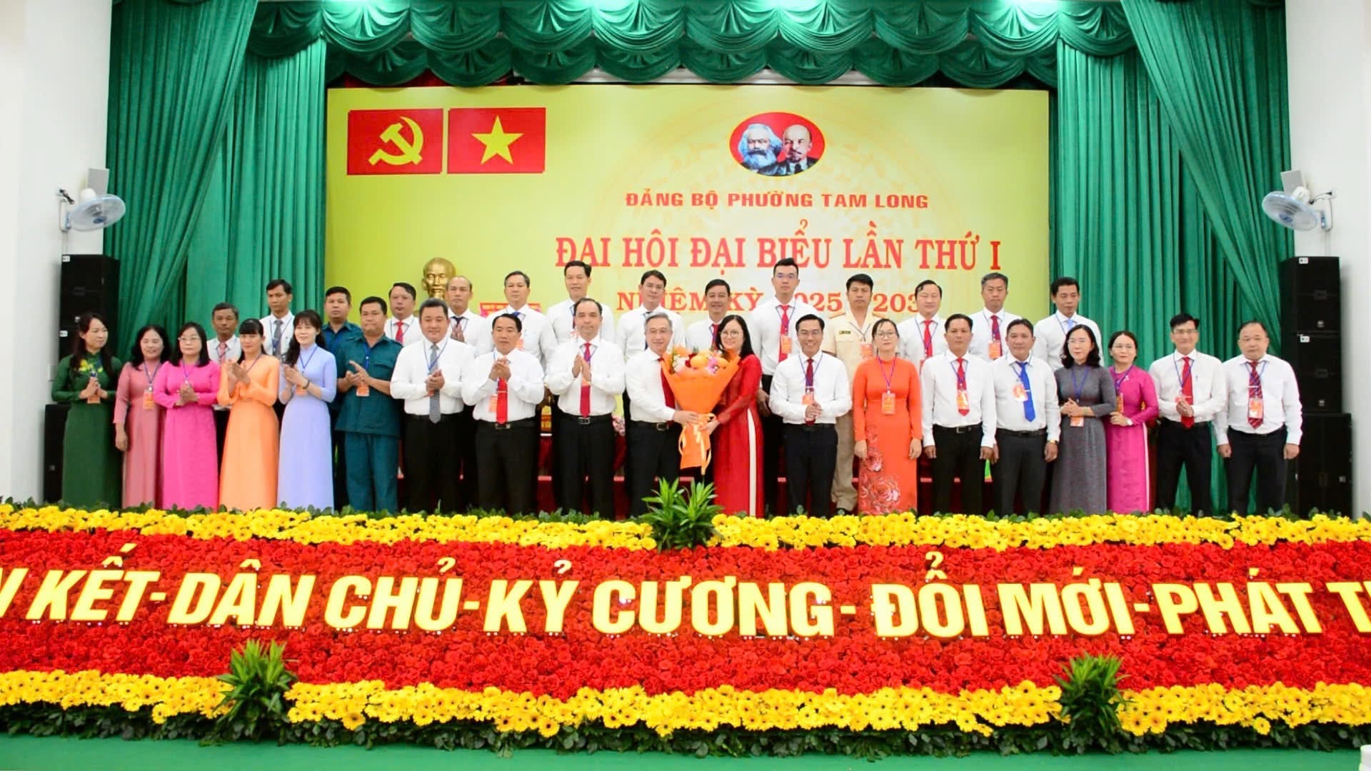 Bà Nguyễn Minh Hoàng được chỉ định làm Bí thư đảng ủy phường Tam Long , TP HCM - Ảnh 3.