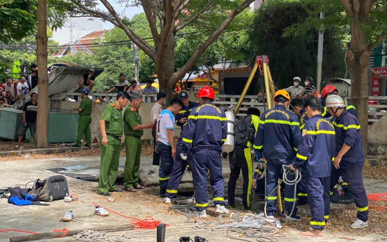 Rơi xuống hầm cống trong khuôn viên nhà thiếu nhi, 1 người tử vong