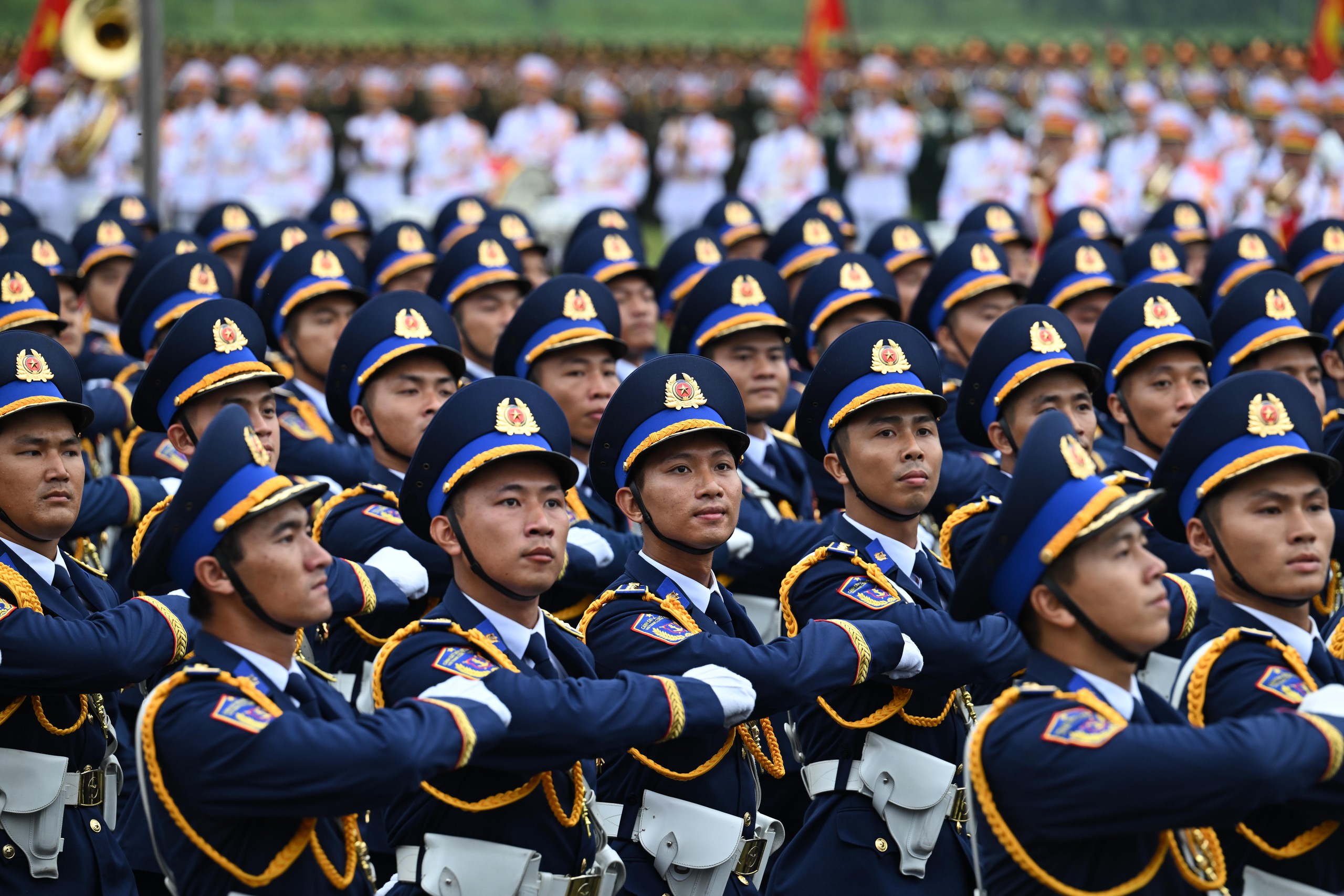VIDEO: Hơn 16.000 c&aacute;n bộ, chiến sĩ hợp luyện diễu binh, diễu h&agrave;nh dưới trời mưa tầm t&atilde;- Ảnh 5.