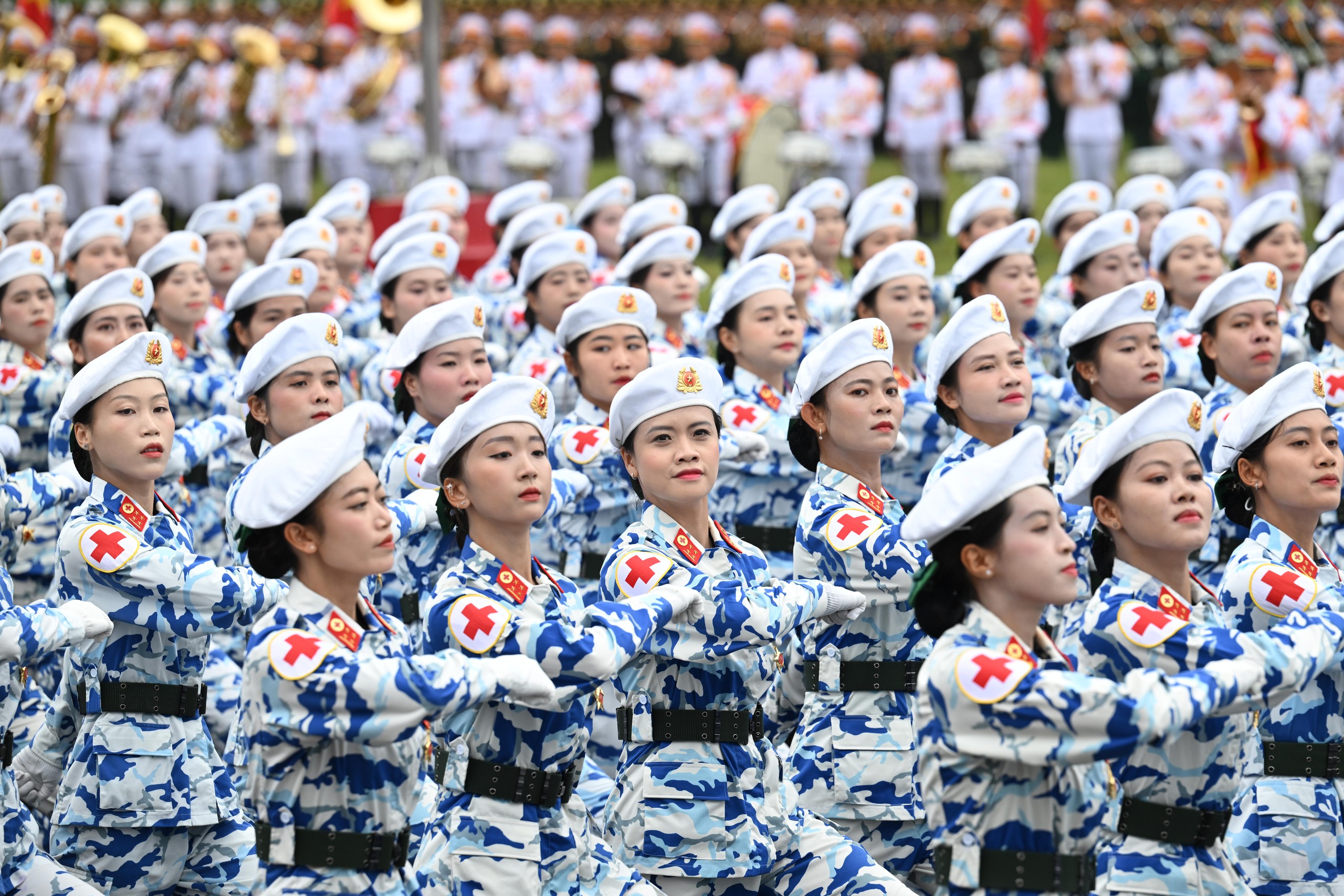 VIDEO: Hơn 16.000 c&aacute;n bộ, chiến sĩ hợp luyện diễu binh, diễu h&agrave;nh dưới trời mưa tầm t&atilde;- Ảnh 4.