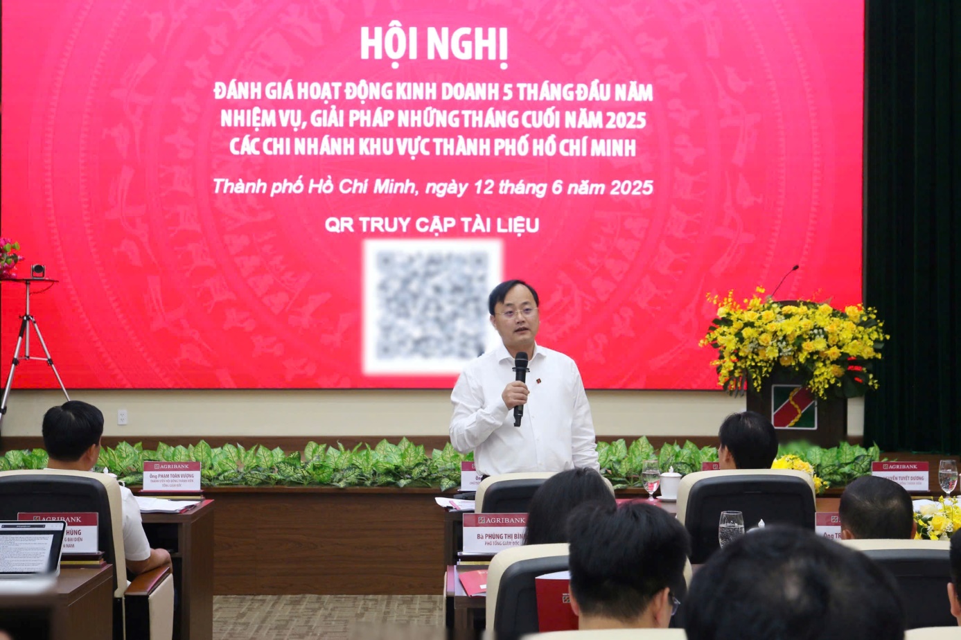 Agribank mang dịch vụ ng&acirc;n h&agrave;ng hiện đại thắp s&aacute;ng hy vọng ph&aacute;t triển tại x&atilde; đảo Thạnh An- Ảnh 2.