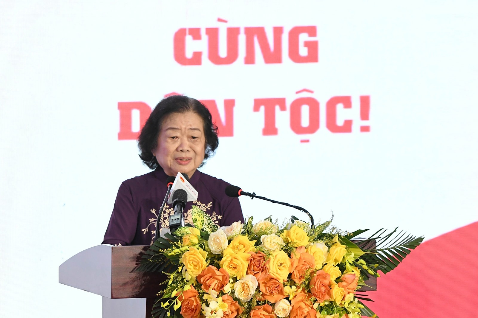Chủ tịch Quốc hội Trần Thanh Mẫn dự Chương tr&igrave;nh "Trở về nguồn - hướng tới tương lai"- Ảnh 5.