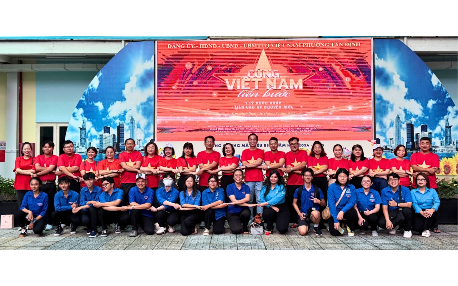 TP HCM: Phường Tân Định "Cùng Việt Nam tiến bước"