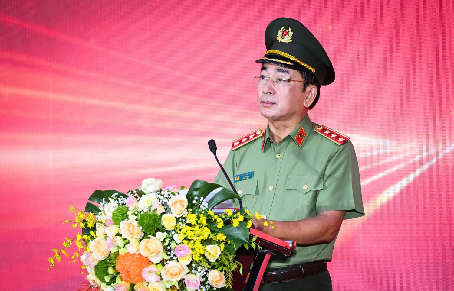 Hơn 1 triệu người c&ugrave;ng đi bộ v&igrave; một Việt Nam h&ugrave;ng cường- Ảnh 4.
