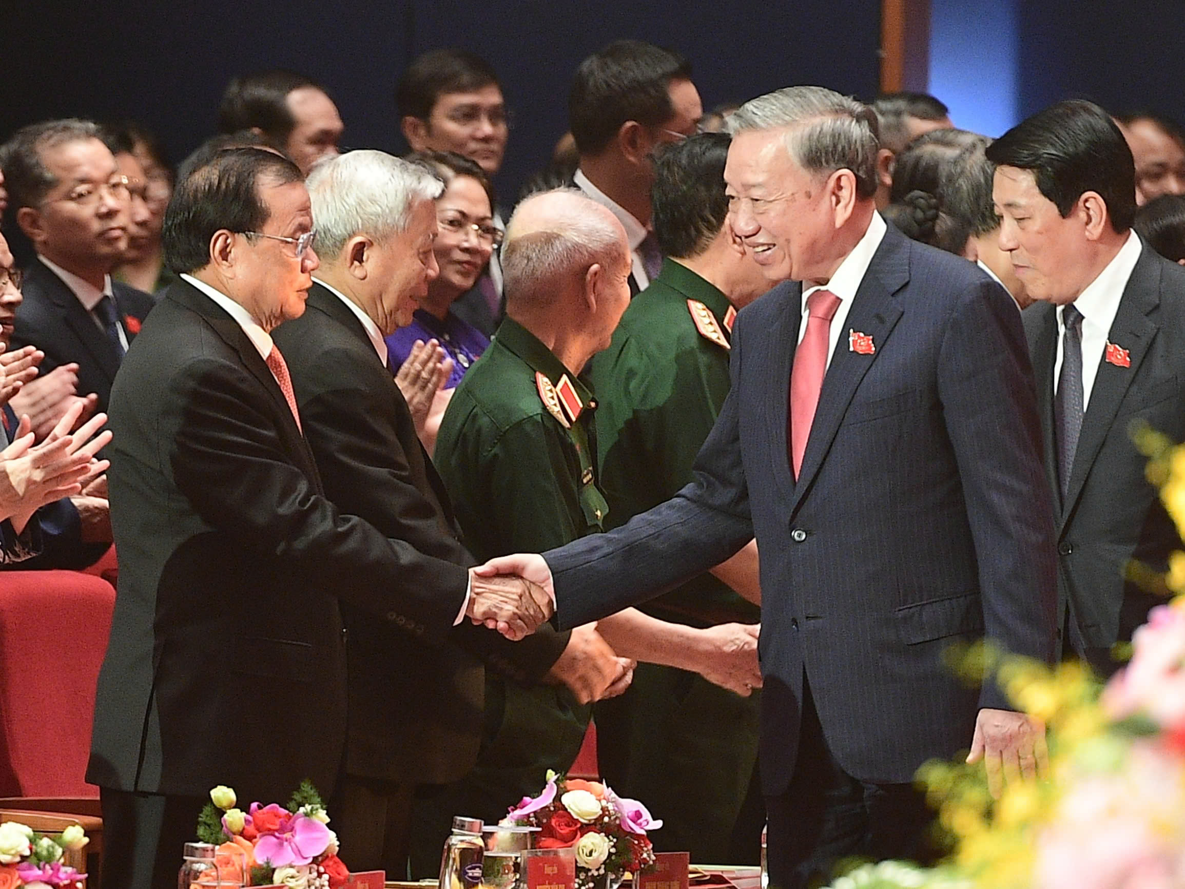 Tổng Bí thư Tô Lâm: Mỗi cán bộ, chiến sĩ công an
phải thấm nhuần quan điểm "Nhân dân là gốc"- Ảnh 3.