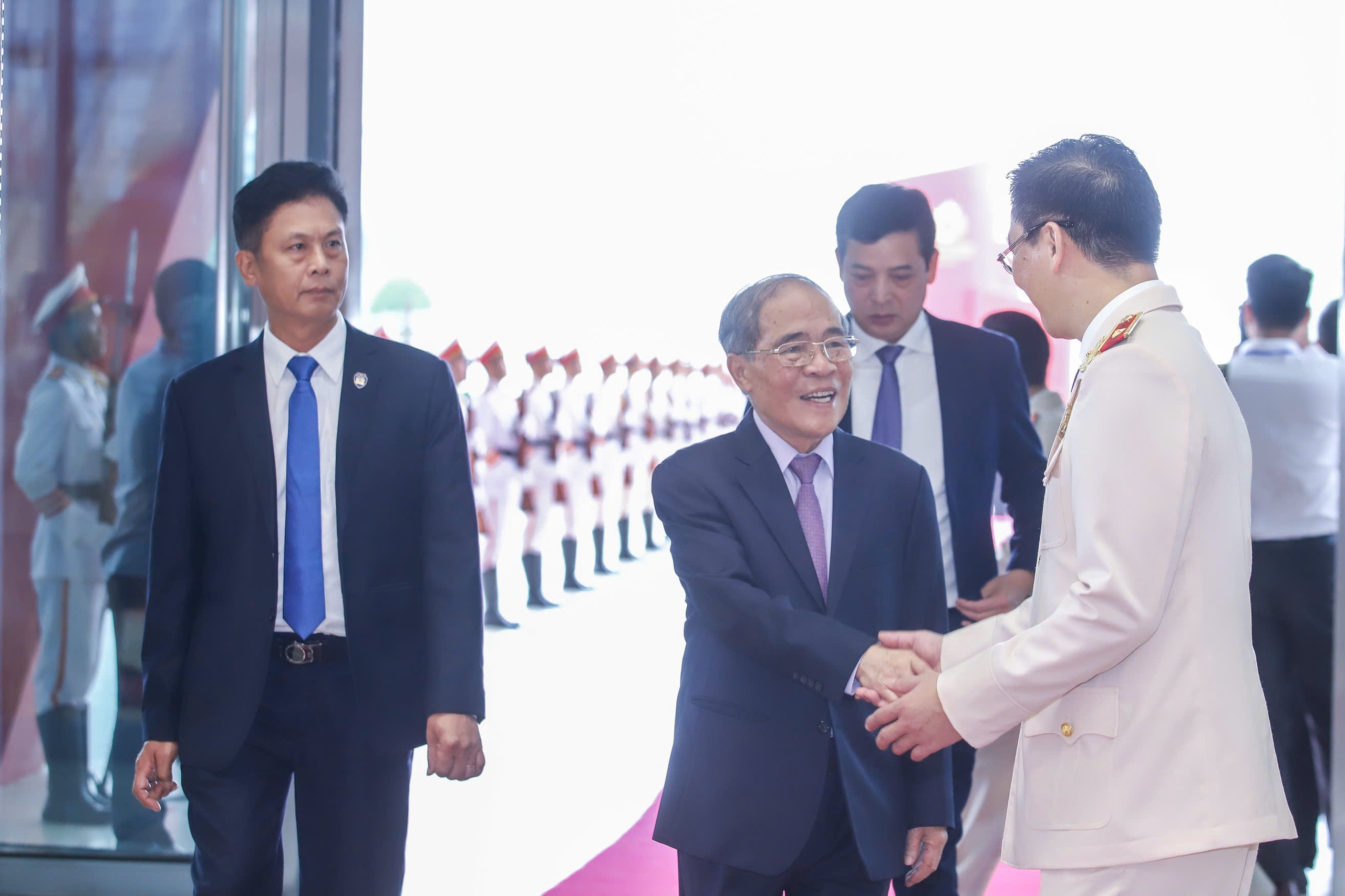 Tổng Bí thư Tô Lâm dự Lễ kỷ niệm 80 năm
Ngày Truyền thống Công an Nhân dân- Ảnh 10.