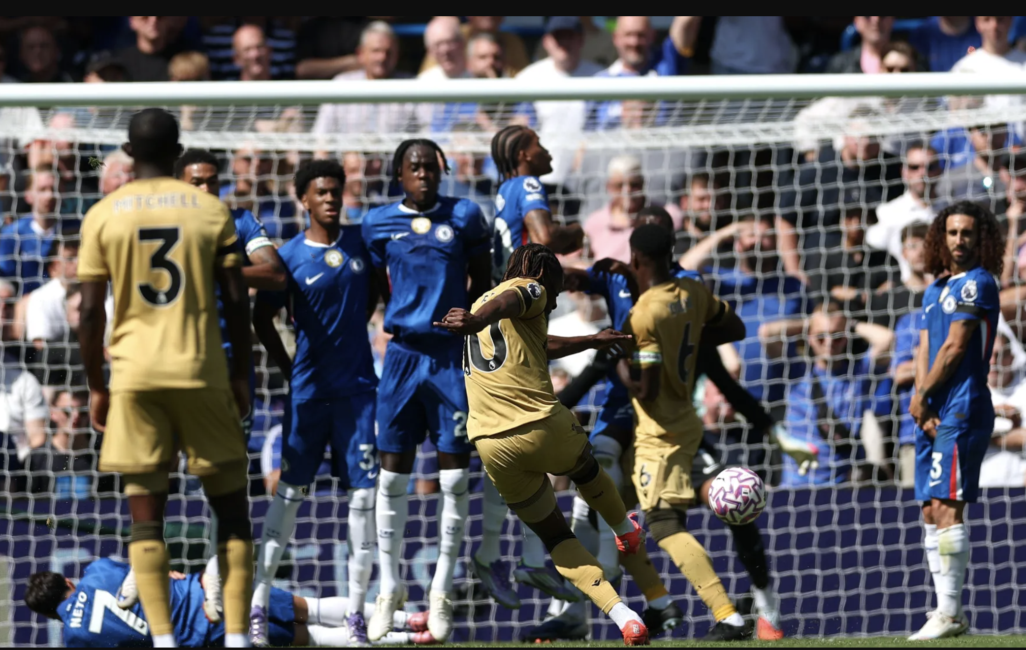 Hỏi mua th&agrave;nh c&ocirc;ng Eberechi Eze, ng&acirc;n s&aacute;ch chuyển nhượng Arsenal chạm đỉnh - Ảnh 6.