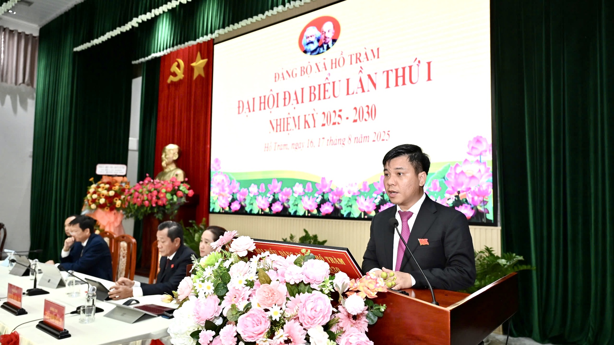 Hồ Tr&agrave;m đặt mục ti&ecirc;u trở th&agrave;nh trung t&acirc;m du lịch đẳng cấp quốc tế- Ảnh 1.