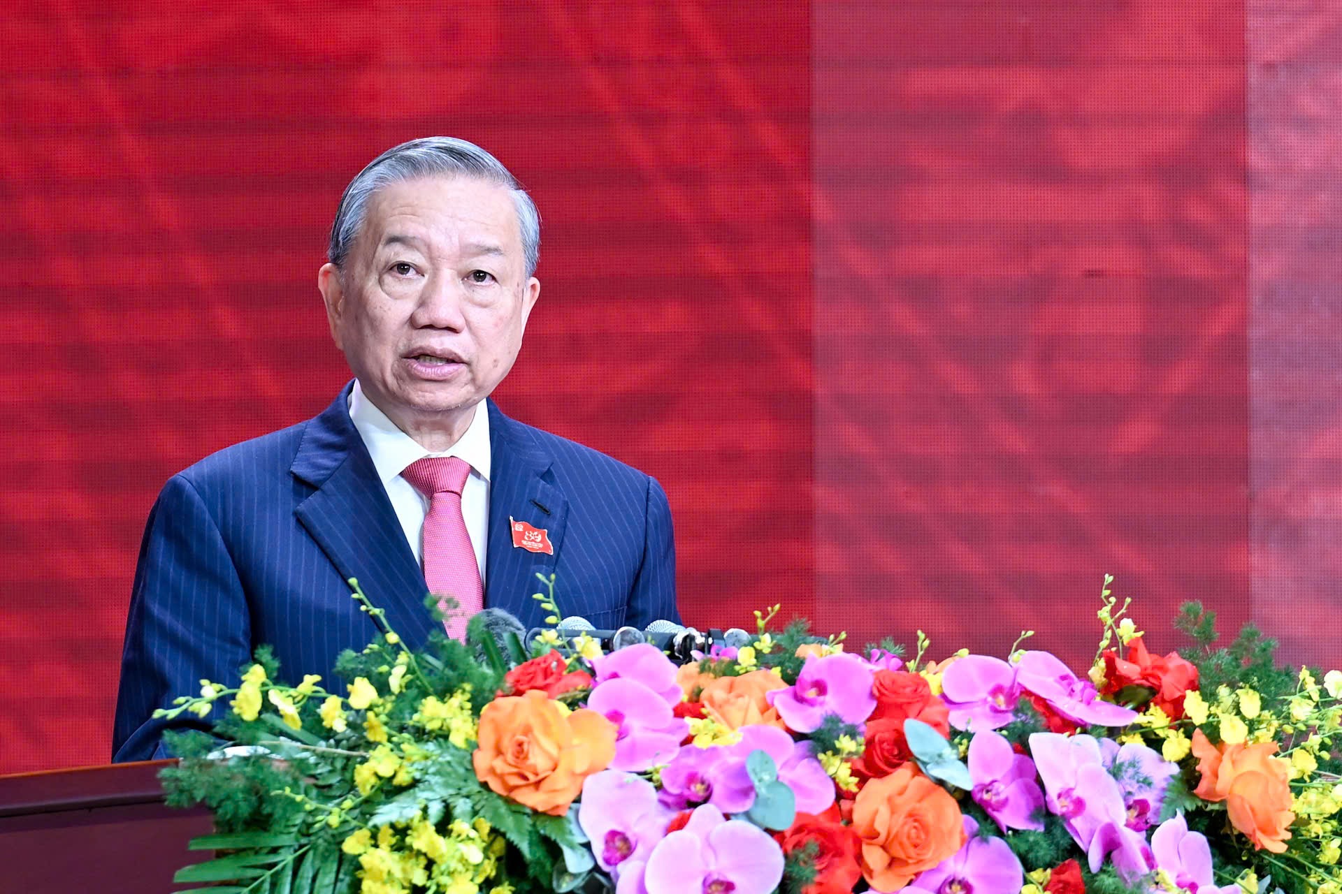 Tổng Bí thư Tô Lâm: Mỗi cán bộ, chiến sĩ công an
phải thấm nhuần quan điểm "Nhân dân là gốc"- Ảnh 1.