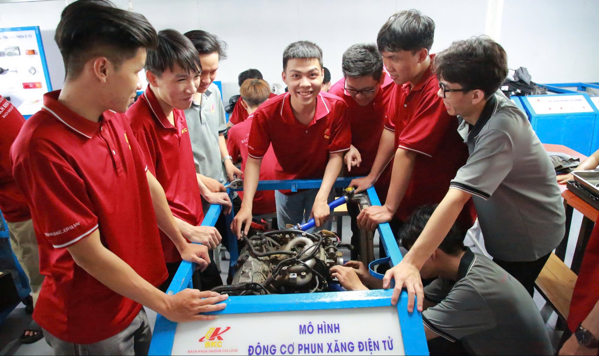 Lỡ trượt đại học thì phải làm sao? - Ảnh 2.