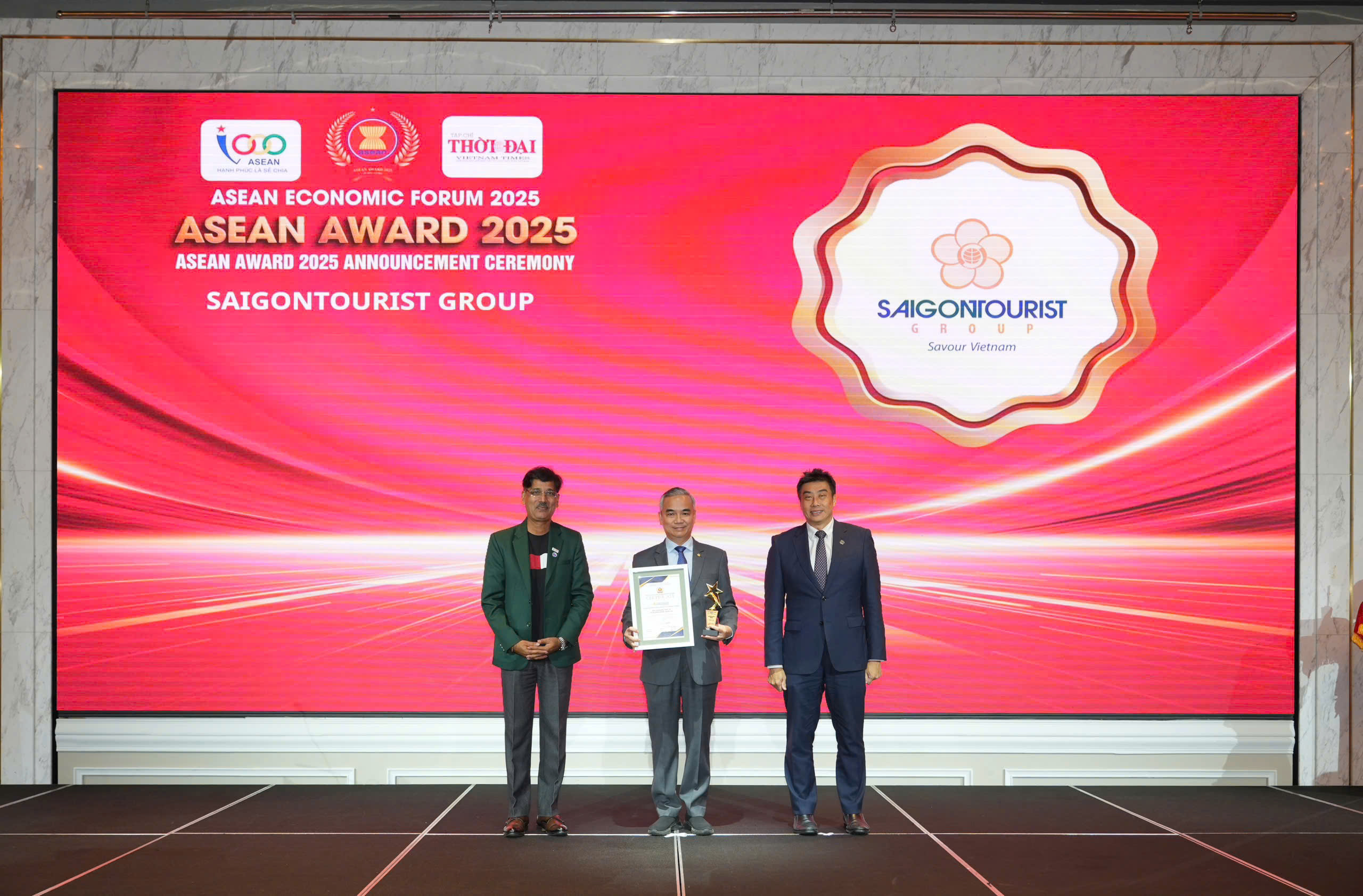 Saigontourist Group vinh dự nhận nhiều giải thưởng tại Diễn đ&agrave;n Kinh tế ASEAN 2025- Ảnh 2.