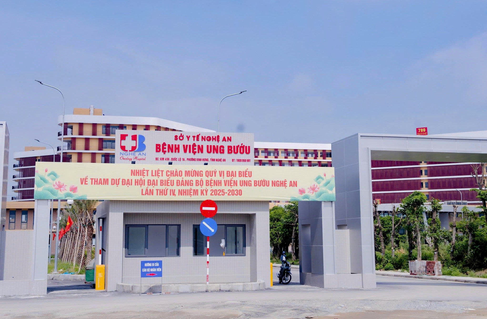Kh&aacute;nh th&agrave;nh 3 bệnh viện trọng điểm tại H&agrave; Nội v&agrave; Nghệ An - Ảnh 11.