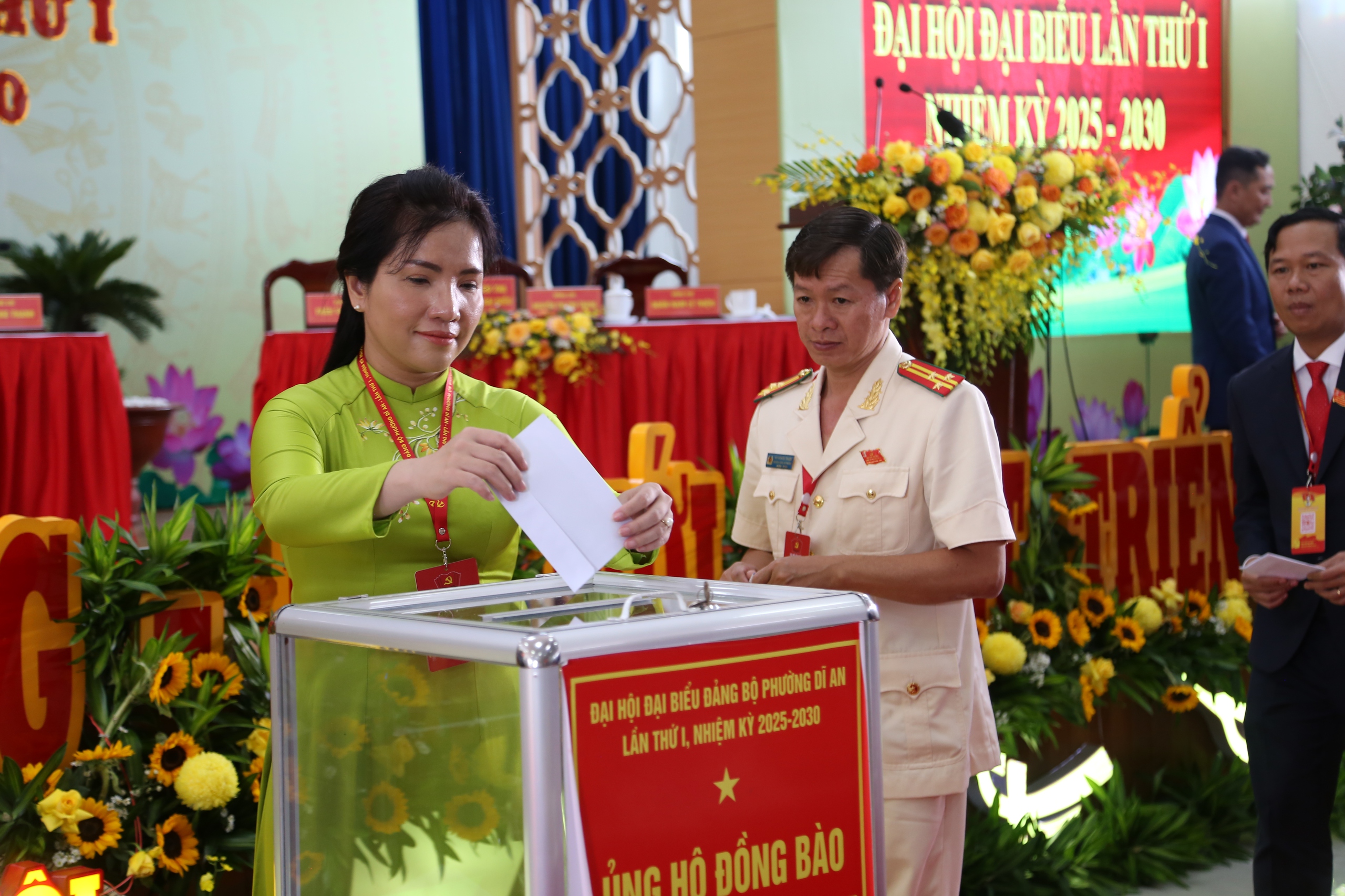 Chủ tịch UBND TP HCM: Phường Dĩ An cần mời gọi nh&agrave; đầu tư c&ugrave;ng tham gia chỉnh trang đ&ocirc; thị- Ảnh 5.