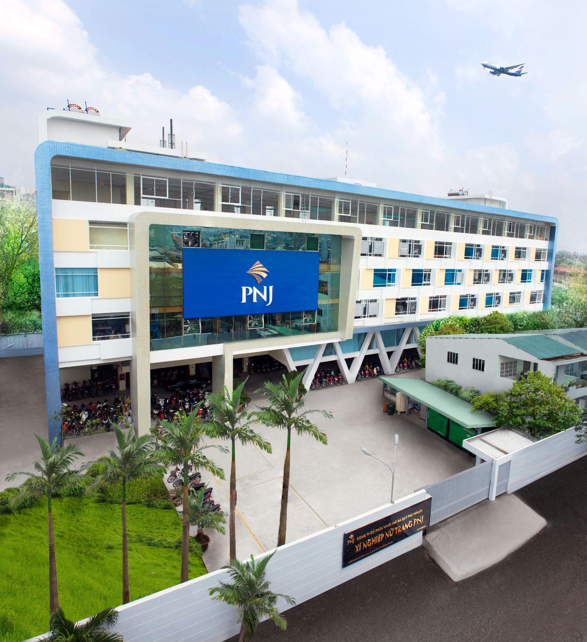 Đóng góp hơn 2.100 tỉ, PNJ vào Top 30 doanh nghiệp tư nhân nộp ngân sách lớn nhất- Ảnh 3.