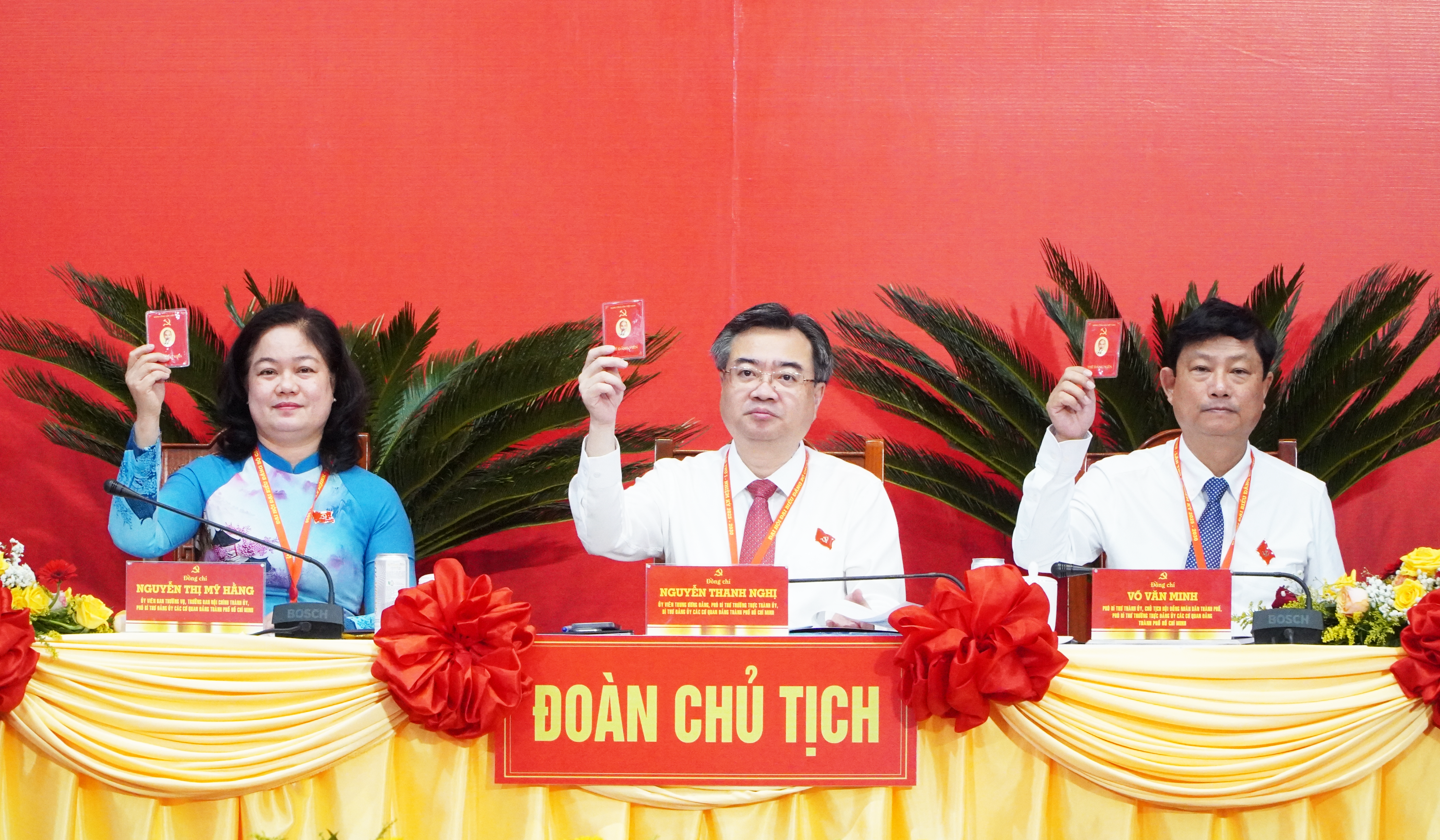 Khai mạc Đại hội đại biểu Đảng bộ các cơ quan Đảng TP HCM lần thứ I, nhiệm kỳ 2025 - 2030- Ảnh 2.