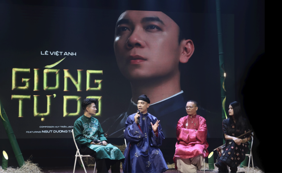 L&ecirc; Việt Anh thể hiện kh&aacute;t vọng của người d&acirc;n Việt Nam trước kỷ nguy&ecirc;n vươn m&igrave;nh- Ảnh 4.