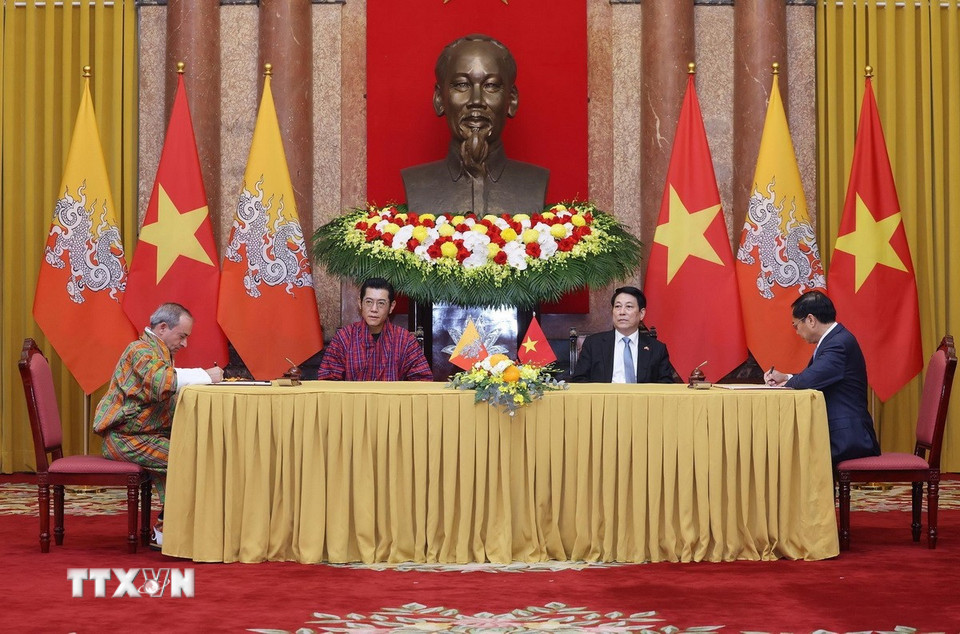 Chủ tịch nước Lương Cường đ&oacute;n, hội đ&agrave;m với Quốc vương Bhutan- Ảnh 14.