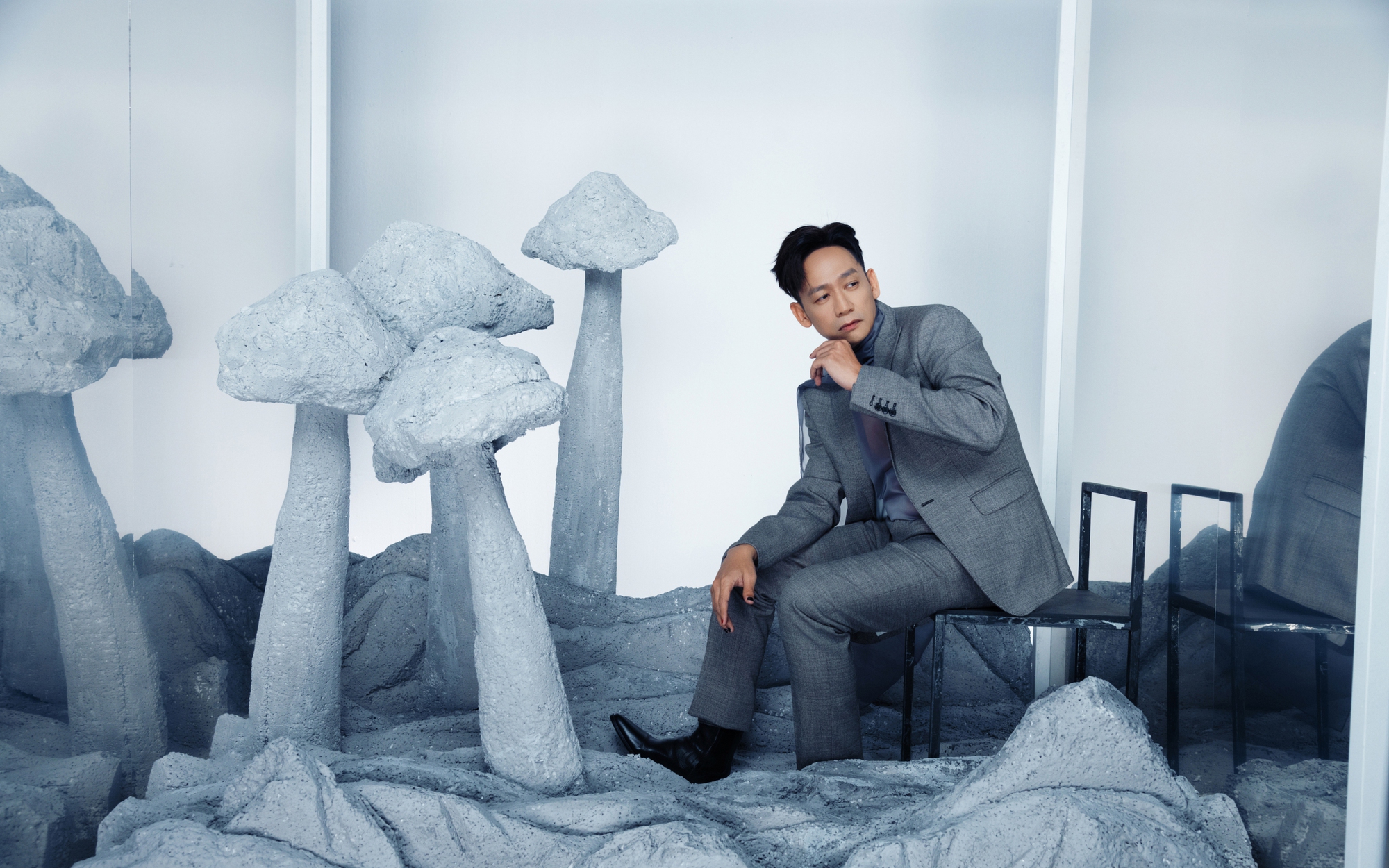 Duy Mạnh tôn vinh người lính tuyến đầu với "Người chiến sĩ biên cương"