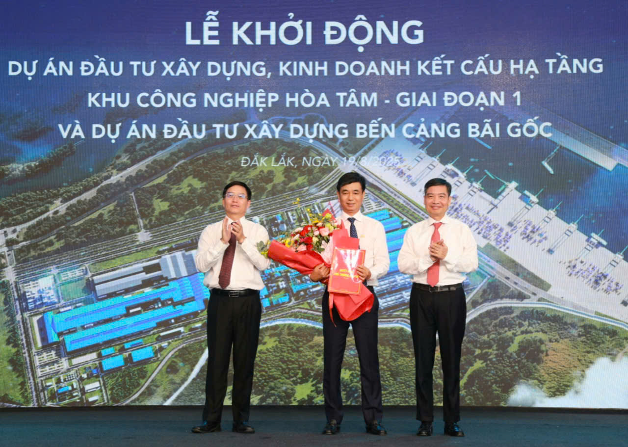 Khởi động nhiều dự án trọng điểm khu vực Nam Trung bộ- Ảnh 1.