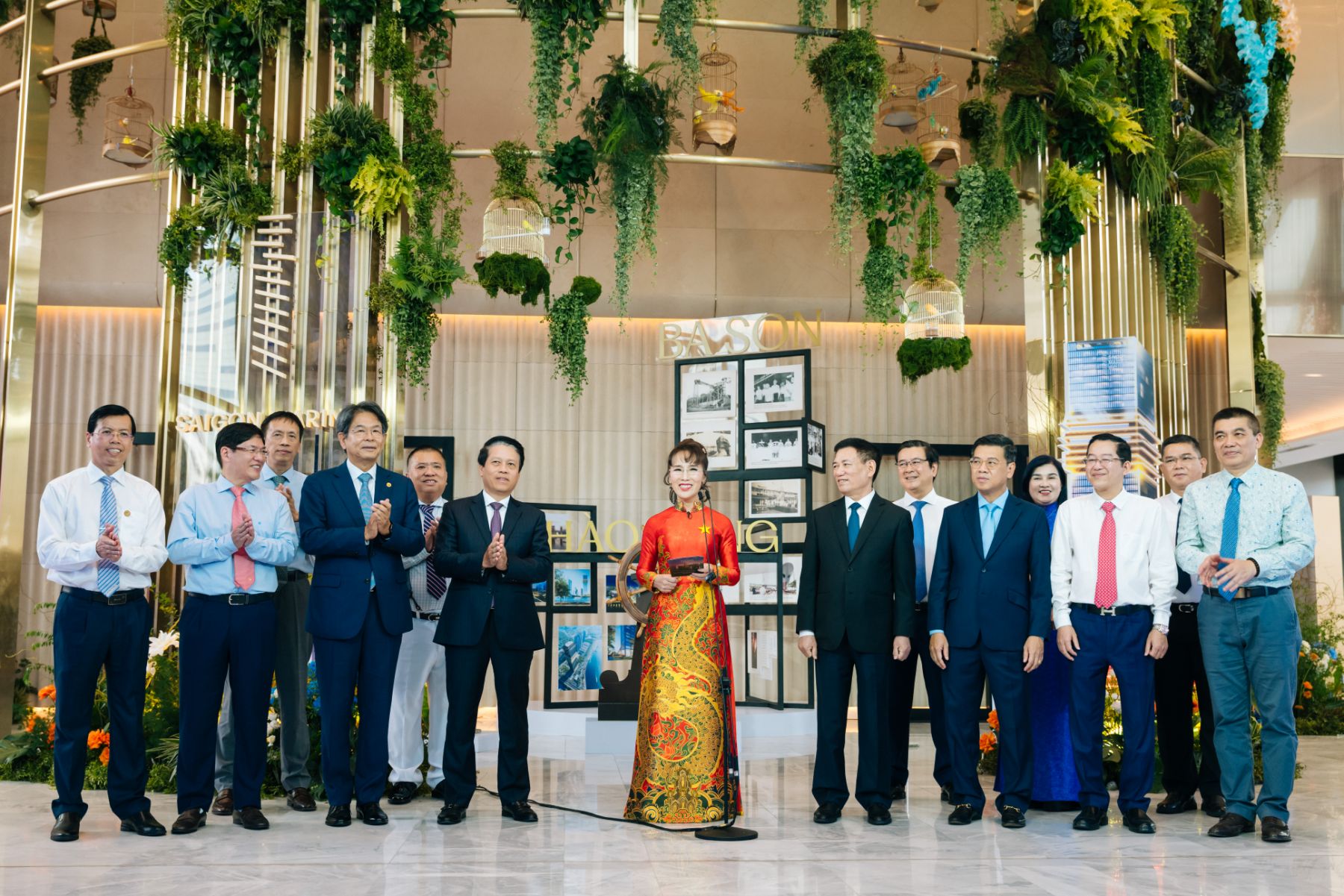 4 người gi&agrave;u nhất Việt Nam tham dự lễ khởi c&ocirc;ng v&agrave; kh&aacute;nh th&agrave;nh 250 dự &aacute;n lớn - Ảnh 7.