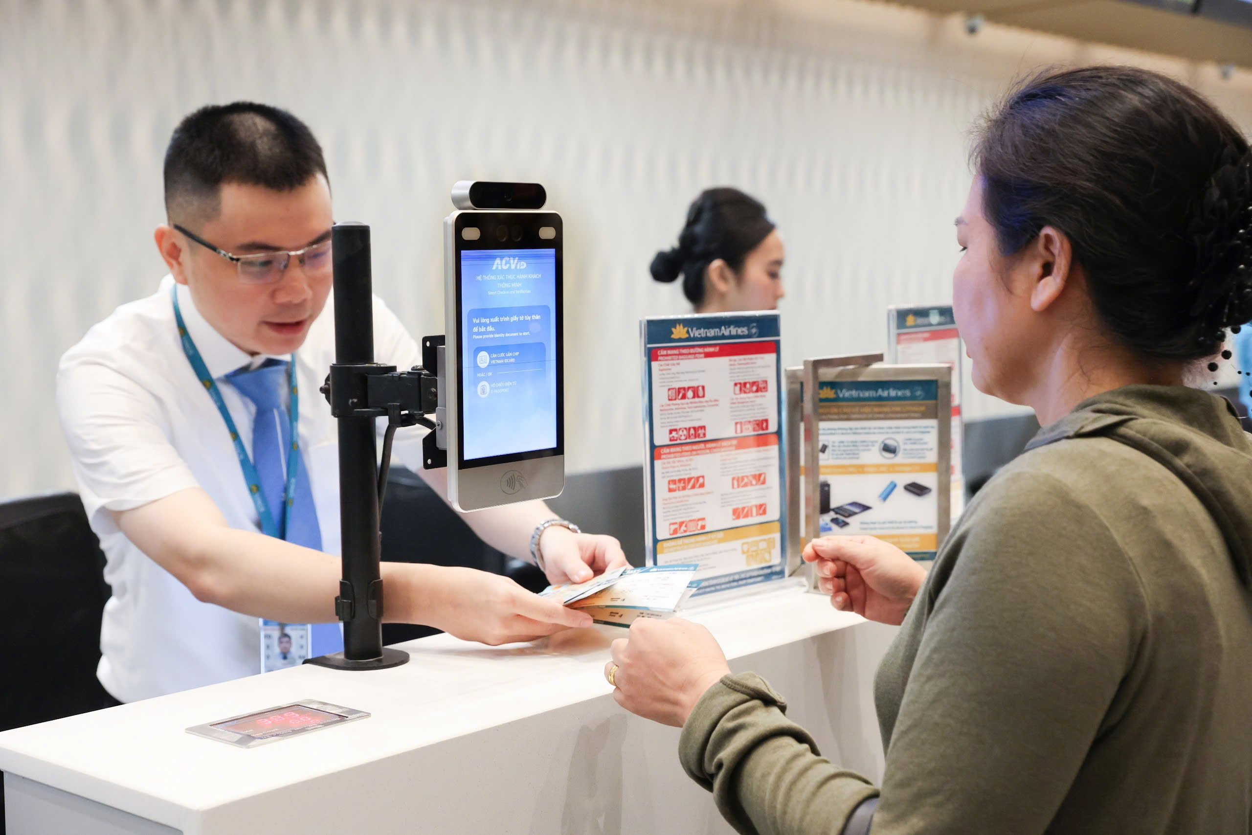 Vietnam Airlines với kh&aacute;t vọng vươn xa, bay cao - Ảnh 1.