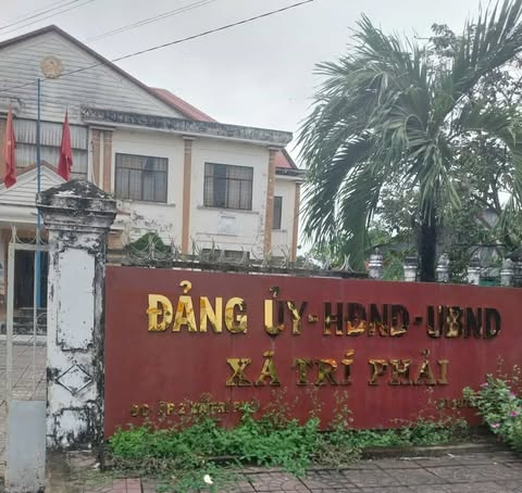 Th&ocirc;ng tin mới vụ c&aacute;n bộ bị khởi tố vẫn được bố tr&iacute; việc l&agrave;m ở C&agrave; Mau - Ảnh 1.