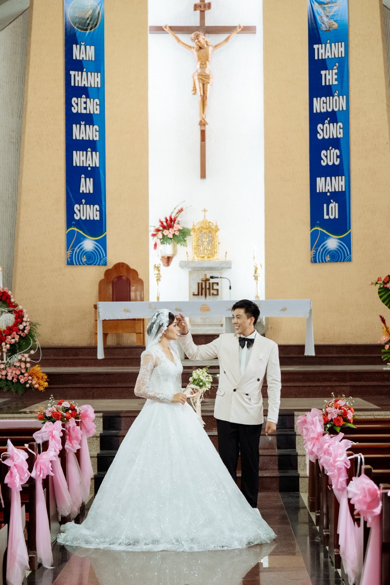 Người mẫu Thu Trang và Quang Sơn về chung nhà- Ảnh 5.