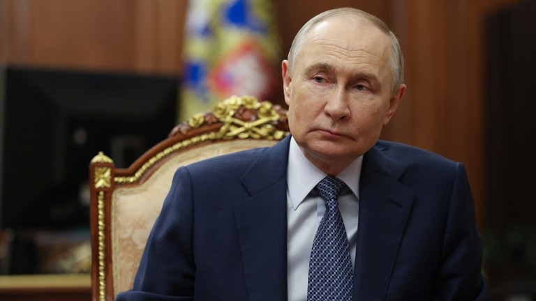 Đàm phán hòa bình Nga - Ukraine: Hai Tổng thống Putin - Zelensky phản ứng trái chiều- Ảnh 1.
