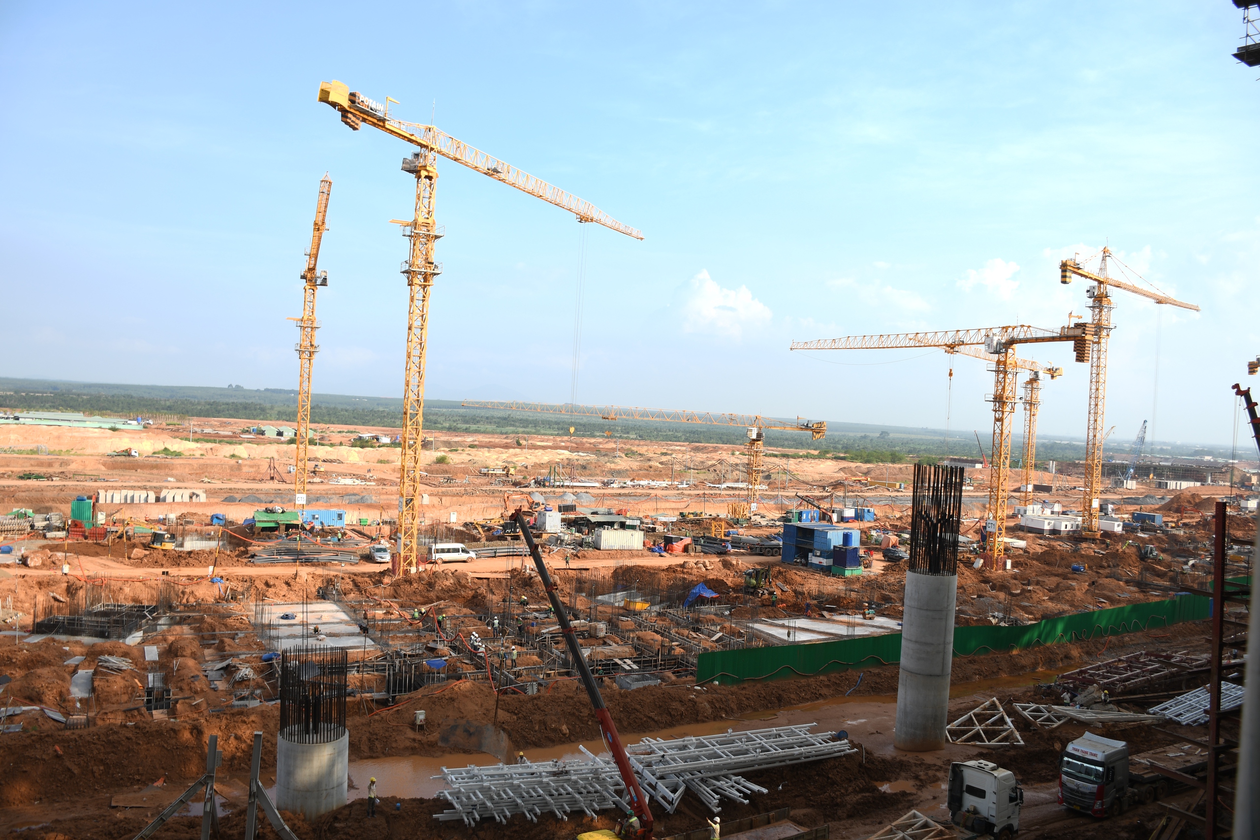 H&igrave;nh ảnh Thủ tướng Phạm Minh Ch&iacute;nh kiểm tra tiến độ s&acirc;n bay Long Th&agrave;nh- Ảnh 4.