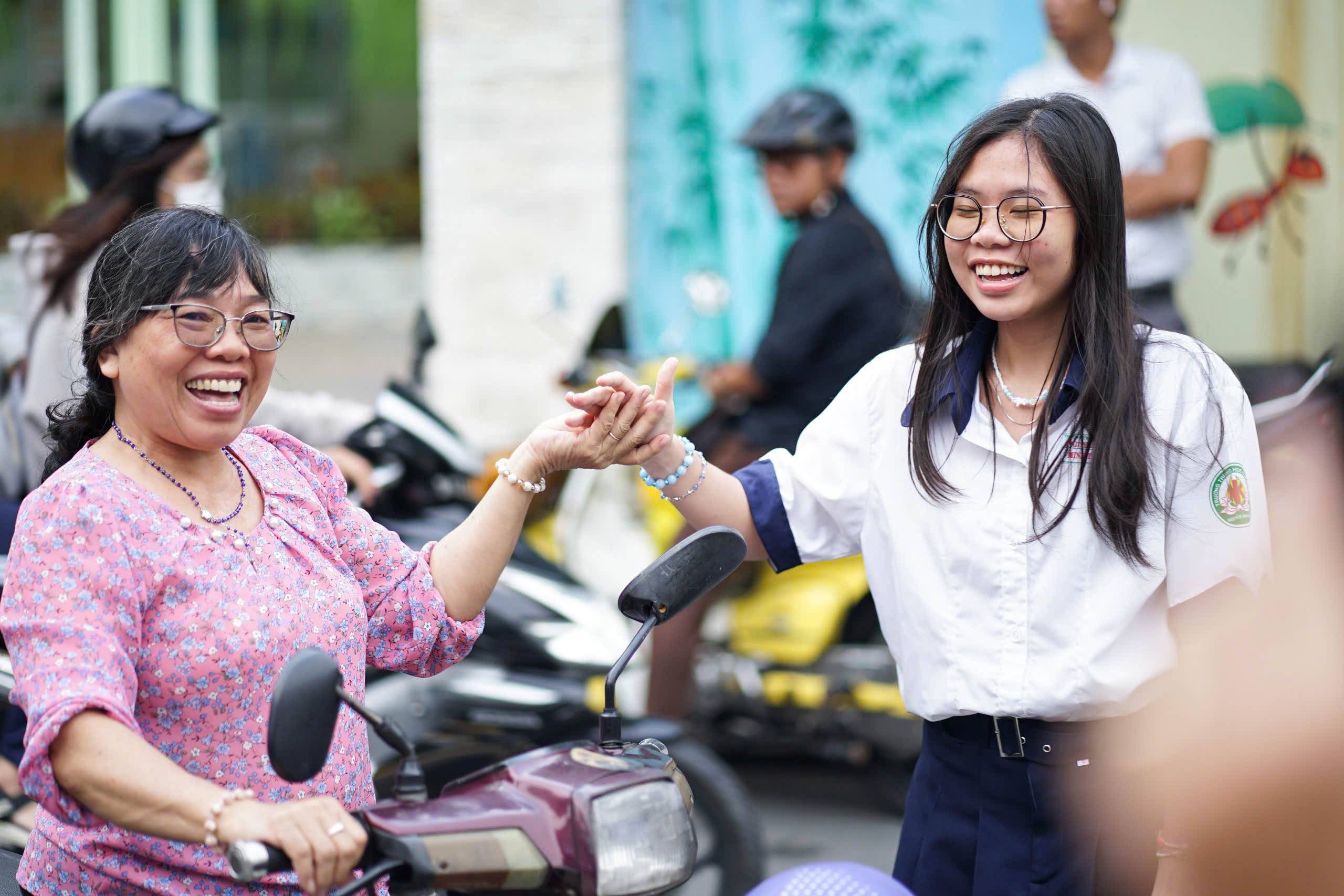 Nộp lệ phí xét tuyển CĐ - ĐH, thí sinh "bỏ túi" ngay điều này để tăng cơ hội trúng tuyển- Ảnh 1.