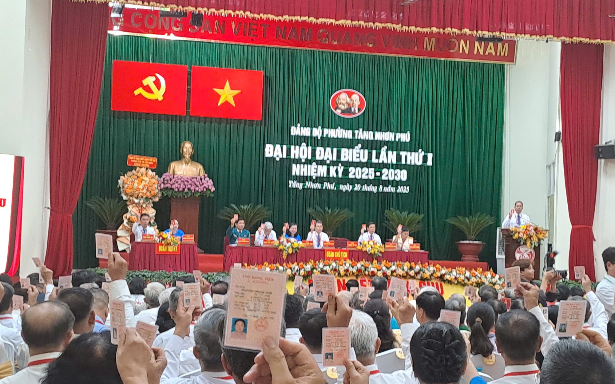 TP HCM: Ông Nguyễn Bạch Hoàng Phụng giữ chức Bí thư Đảng ủy phường Tăng Nhơn Phú