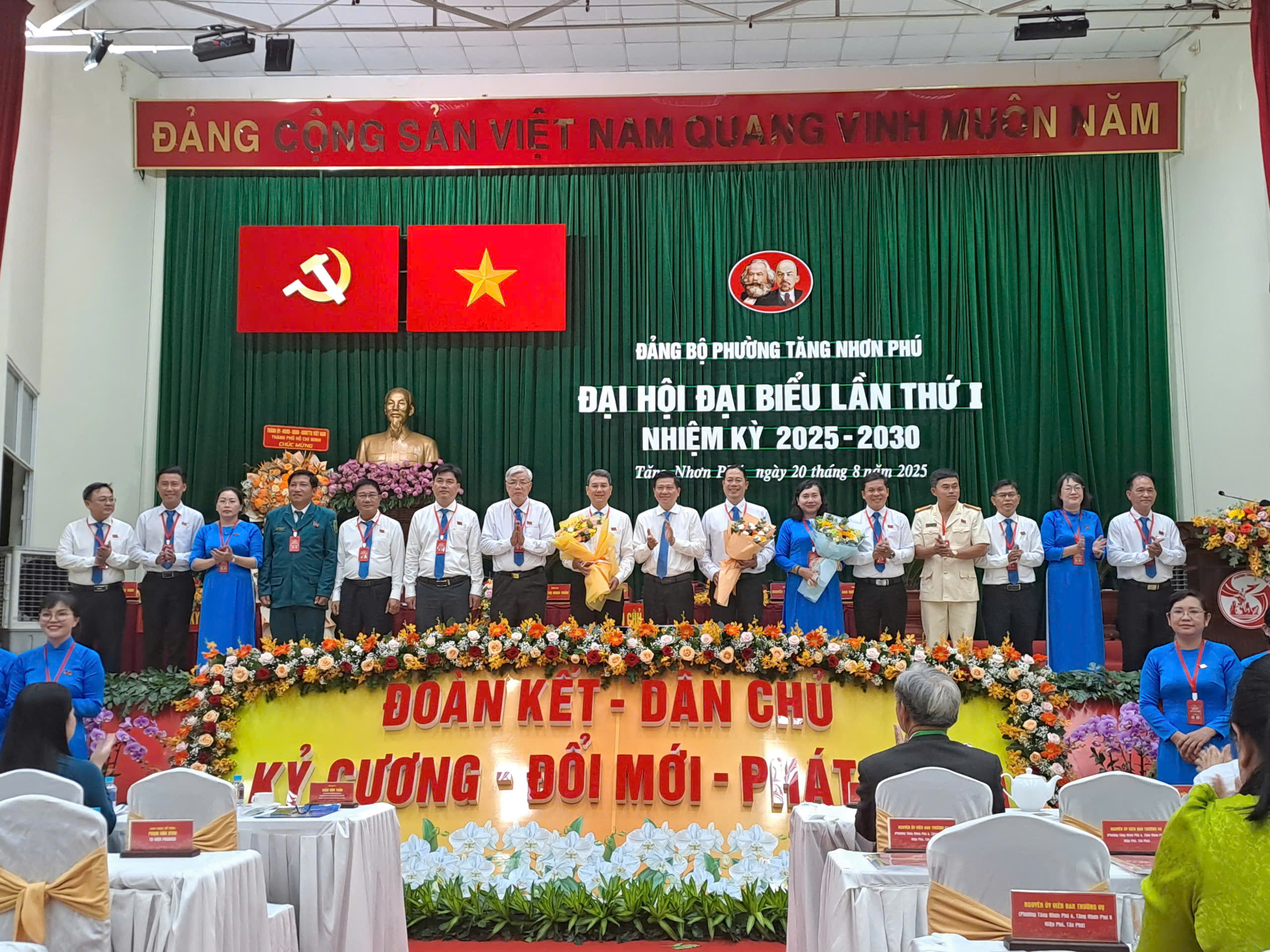 TP HCM: &Ocirc;ng Nguyễn Bạch Ho&agrave;ng Phụng giữ chức B&iacute; thư Đảng ủy phường Tăng Nhơn Ph&uacute;- Ảnh 3.
