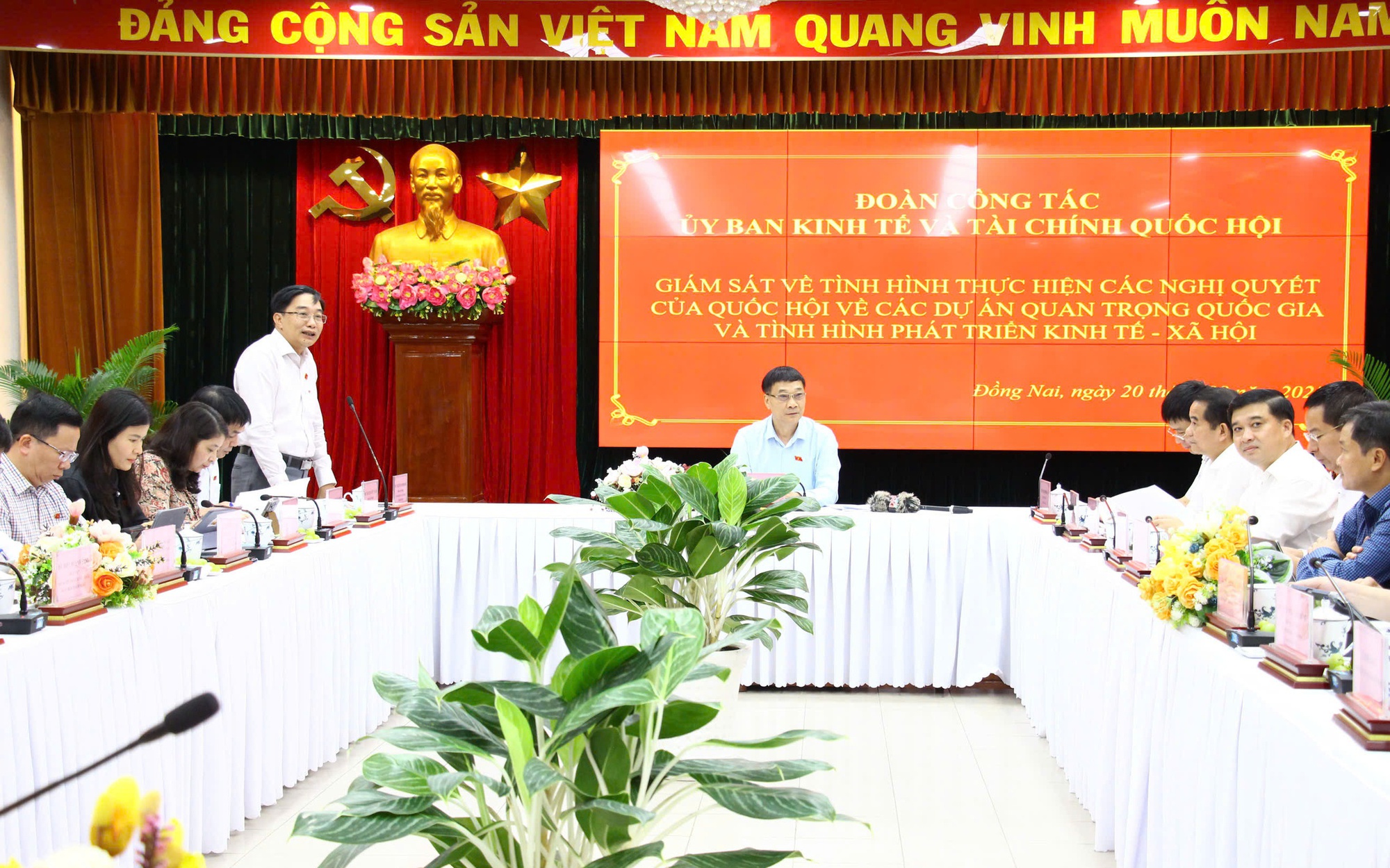 Đồng Nai cần sớm hoàn thiện đường kết nối sân bay Long Thành, tăng tốc giải ngân vốn đầu tư công