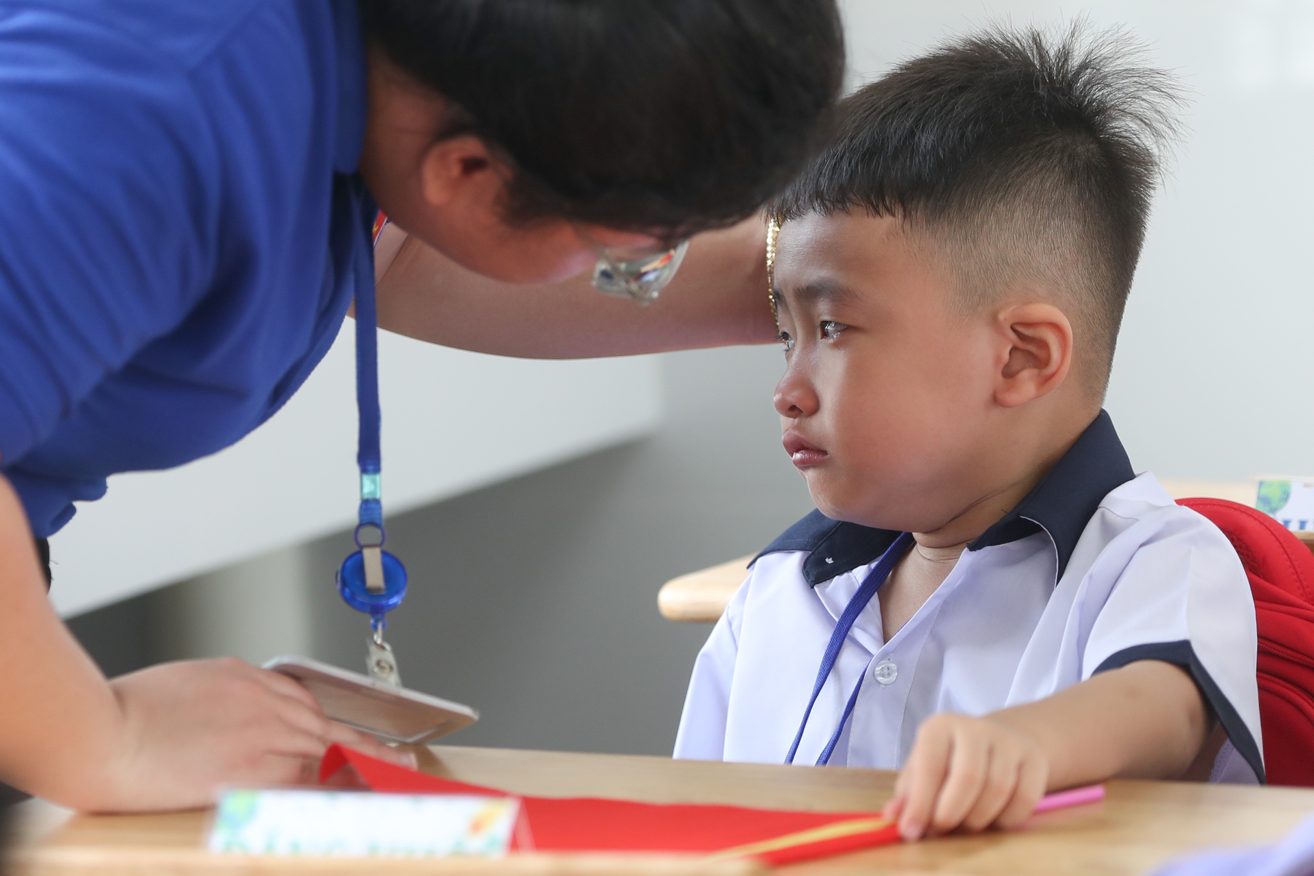 Học sinh lớp 1 nô nức ngày tựu trường - Ảnh 9.