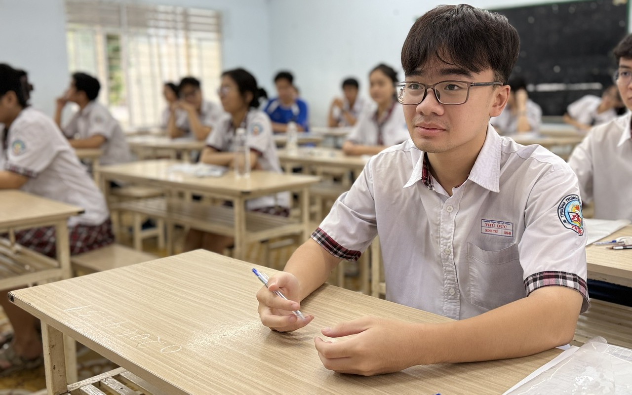 Nóng: Bộ GD-ĐT yêu cầu lùi thời điểm công bố điểm chuẩn ĐH
